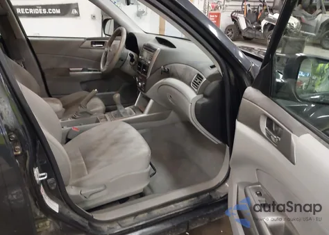 2009 Subaru Forester 2.5X из США, поврежденный, VIN JF2SH63639G783616